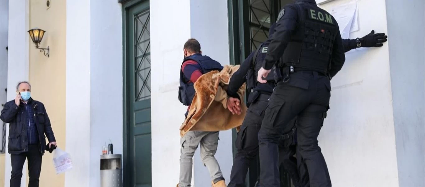 Σεξουαλική κακοποίηση 11χρονης πρωταθλήτριας ιστιοπλοΐας: «Με βίαζε ενώ ο πατέρας μου κοιμόταν»